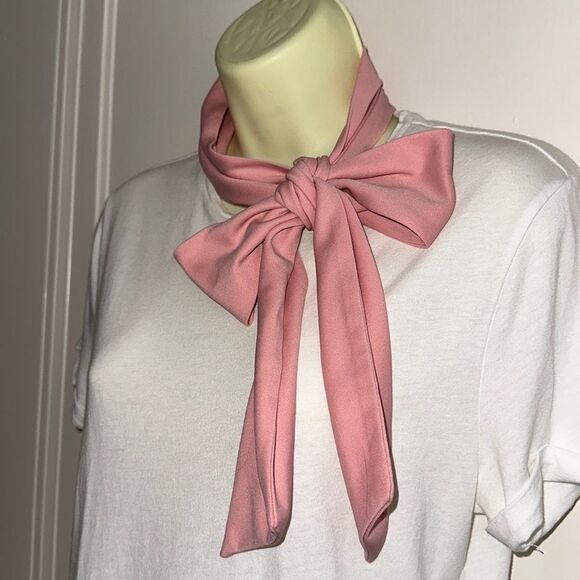 Vintage 70s pink knit polyester scarf, sash or belt - Picture 1 of 4